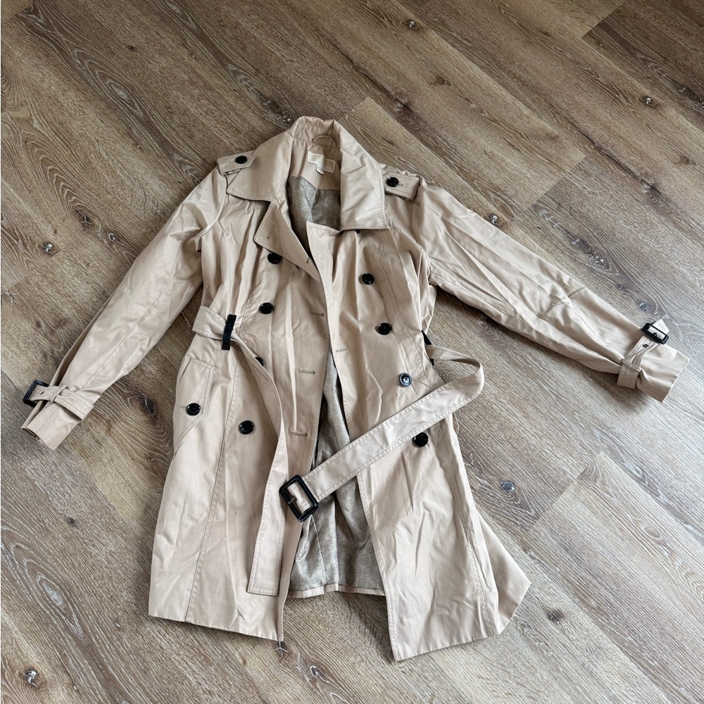 Michael Kors Tan Drench Coat Size Large Rain coat professional